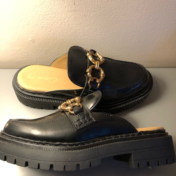 Sam Edelman Circus black loafer slides. Size 6. Never worn. - Picture 2 of 4